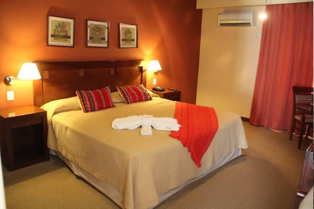 Howard Johnson Inn Rosario De La Frontera Zewnętrze zdjęcie